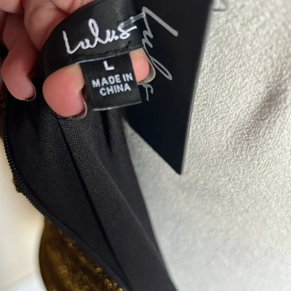Lulus Striking Moves Gold Metallic Ruched Bodycon Mini Dress - NWT - Size L - Picture 11 of 11